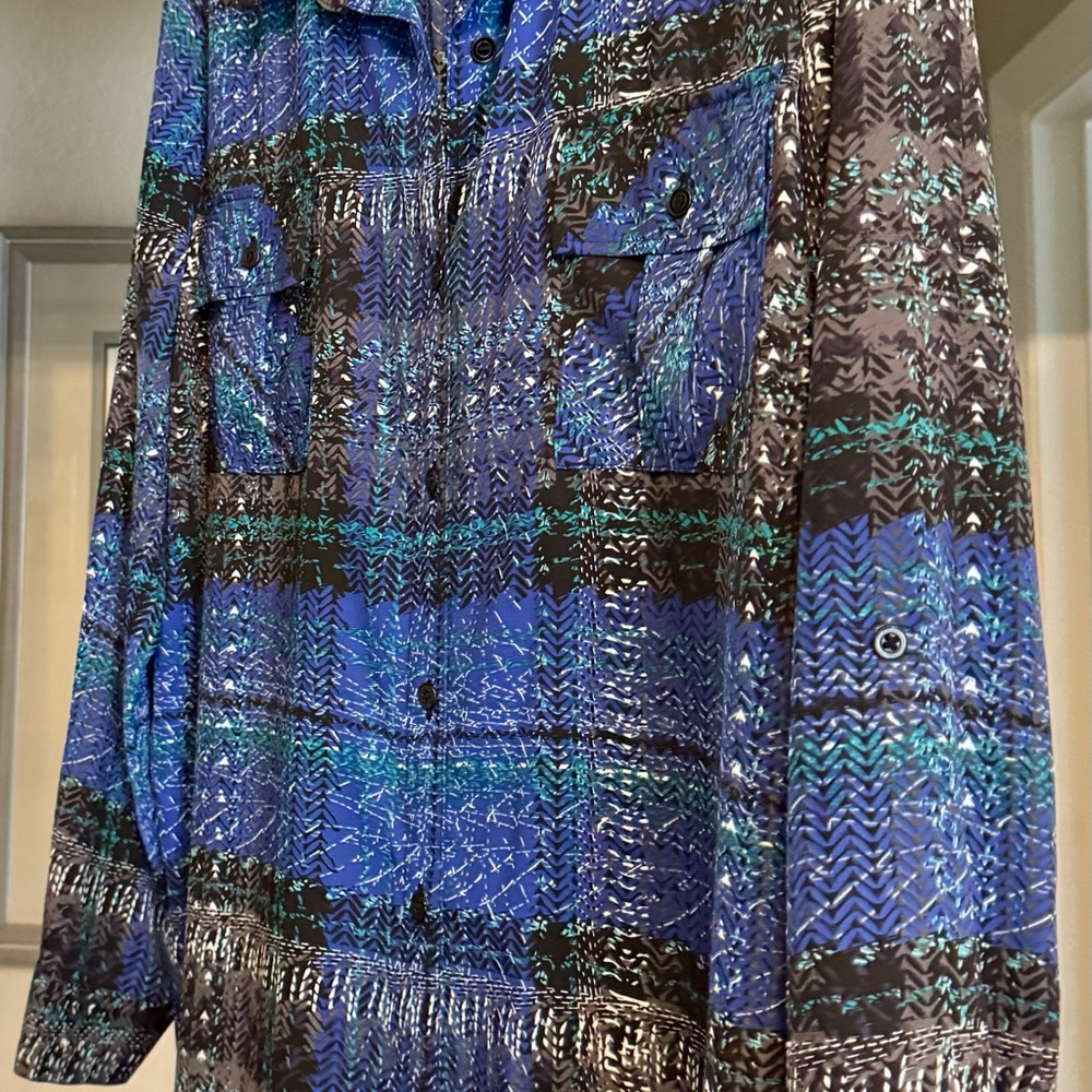 Investments Slim Factor Vibrant Blue and Black Shirt - Picture 8 of 10